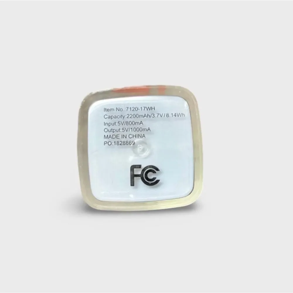 Leed's White Amp 2,200 mAh Power Bank